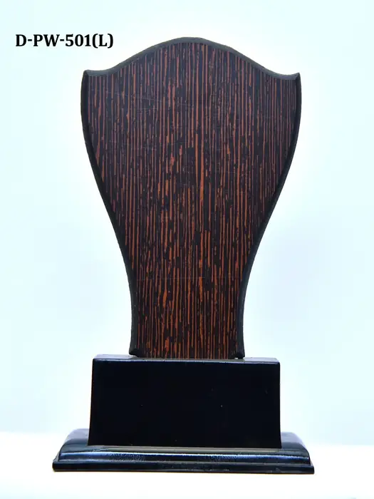 Custom wooden memento plaque for awards and recognition